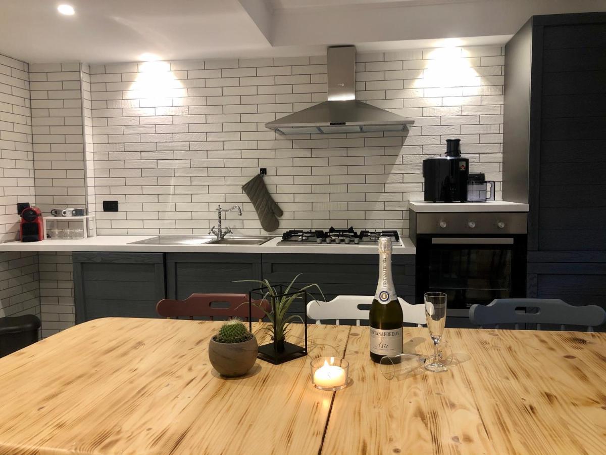 Menouno House Crispiano